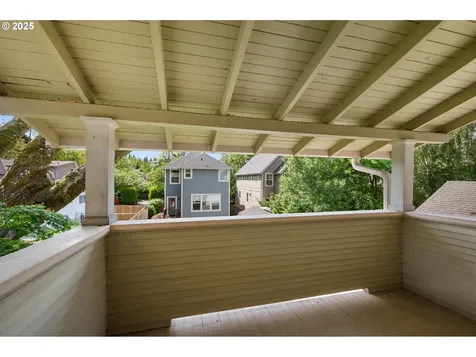 415 SE 28th Avenue Portland OR 97214