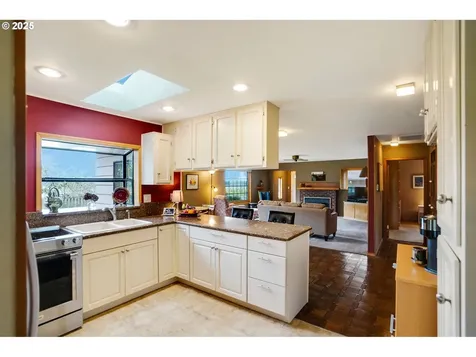 11515 Buena Vista Road Independence OR 97351