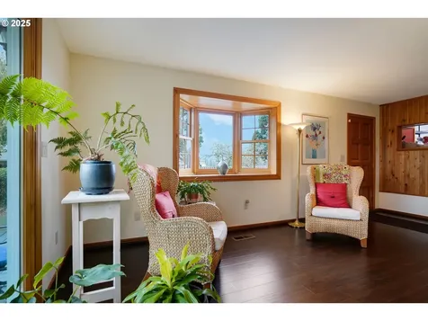 11515 Buena Vista Road Independence OR 97351