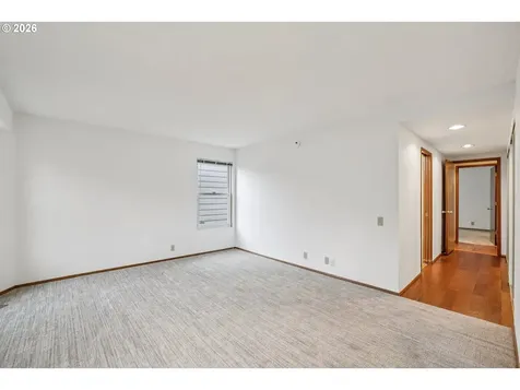 2261 NE 153rd Avenue Portland OR 97230