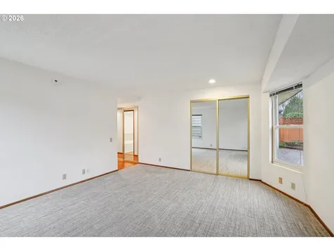 2261 NE 153rd Avenue Portland OR 97230