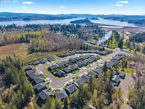 123 Zephyr Drive Silver Lake WA 98645
