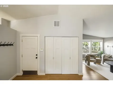 5110 NE Emerson Court Portland OR 97218