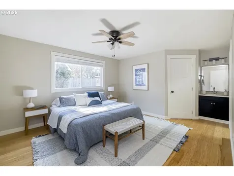 5110 NE Emerson Court Portland OR 97218