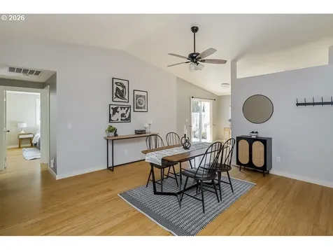 5110 NE Emerson Court Portland OR 97218