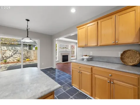 1295 NE Setting Sun Drive Hillsboro OR 97124