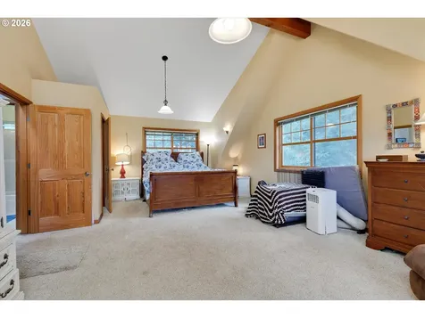 16441 S Henrici Road Oregon City OR 97045