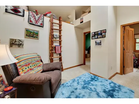 16441 S Henrici Road Oregon City OR 97045