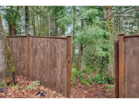 16441 S Henrici Road Oregon City OR 97045