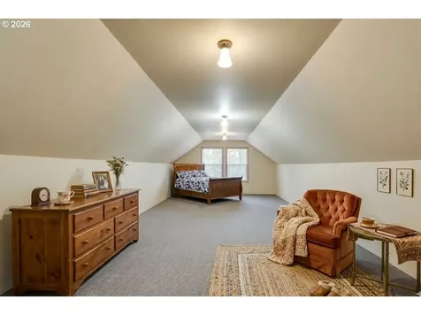 16441 S Henrici Road Oregon City OR 97045