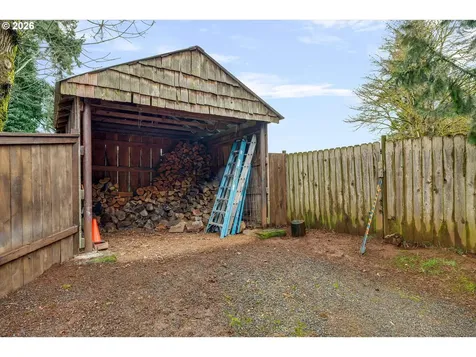 16441 S Henrici Road Oregon City OR 97045