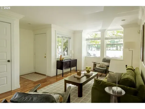 3932 SE 16th Avenue Portland OR 97202