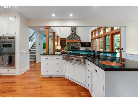 21880 SW Ribera Lane West Linn OR 97068