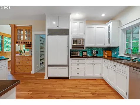 21880 SW Ribera Lane West Linn OR 97068