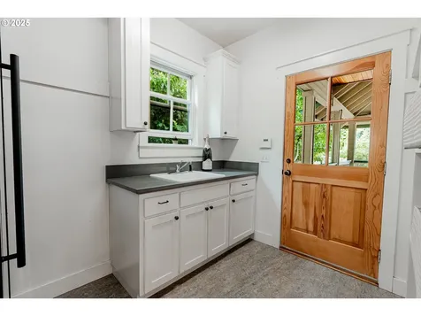 21880 SW Ribera Lane West Linn OR 97068