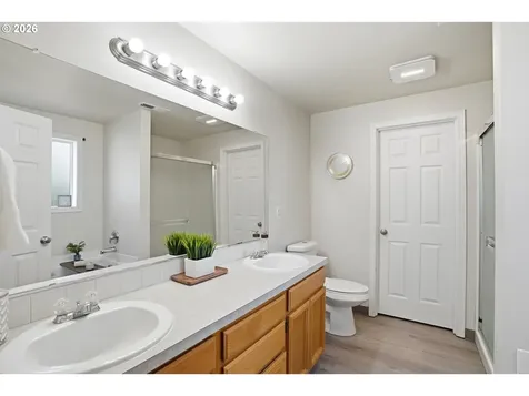 8704 NE 87th Circle Vancouver WA 98662