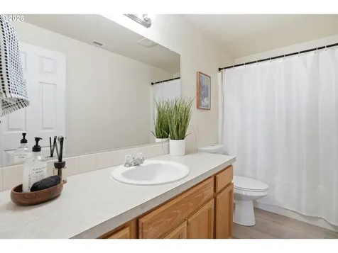 8704 NE 87th Circle Vancouver WA 98662
