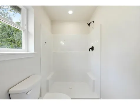 520 S Buxton Street Troutdale OR 97060