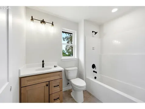 520 S Buxton Street Troutdale OR 97060