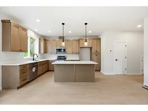 520 S Buxton Street Troutdale OR 97060