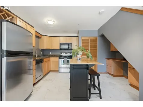 606 NW Naito Parkway Portland OR 97209