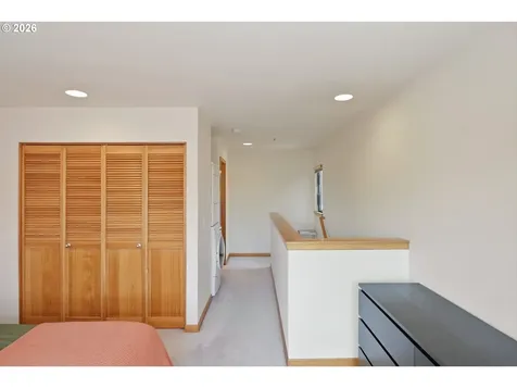 606 NW Naito Parkway Portland OR 97209