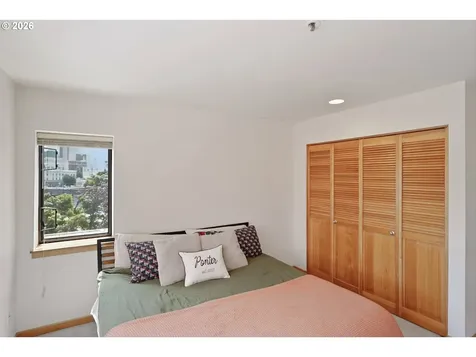 606 NW Naito Parkway Portland OR 97209