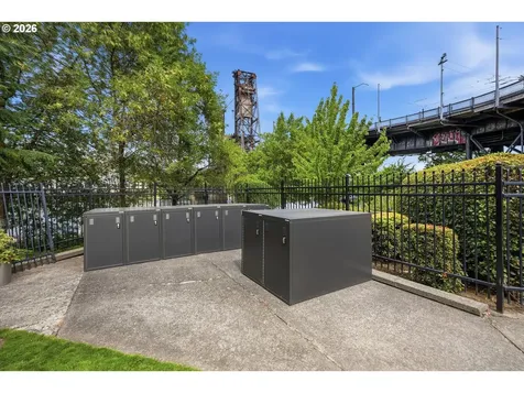 606 NW Naito Parkway Portland OR 97209