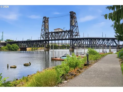 606 NW Naito Parkway Portland OR 97209