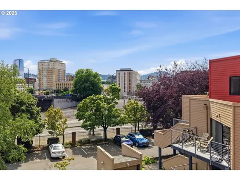 606 NW Naito Parkway Portland OR 97209