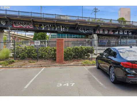 606 NW Naito Parkway Portland OR 97209
