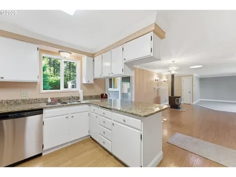 3570 Ash Street North Bend OR 97459