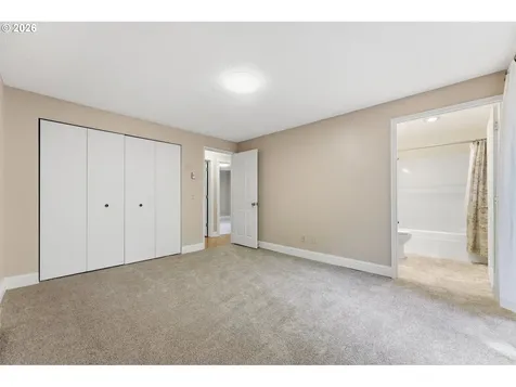 3570 Ash Street North Bend OR 97459