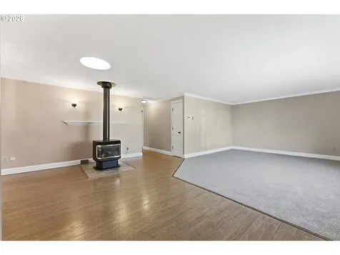 3570 Ash Street North Bend OR 97459