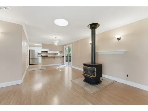 3570 Ash Street North Bend OR 97459