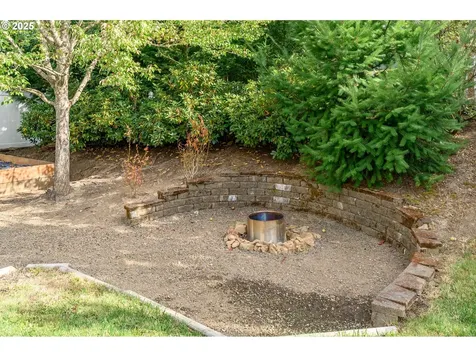 1800 NW Wallace Road Mcminnville OR 97128
