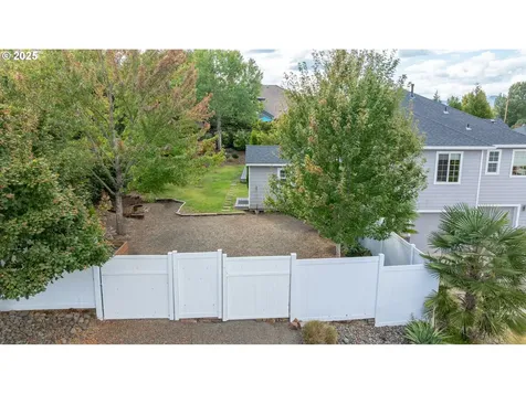 1800 NW Wallace Road Mcminnville OR 97128