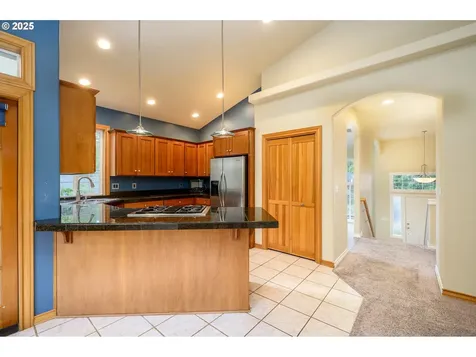1800 NW Wallace Road Mcminnville OR 97128
