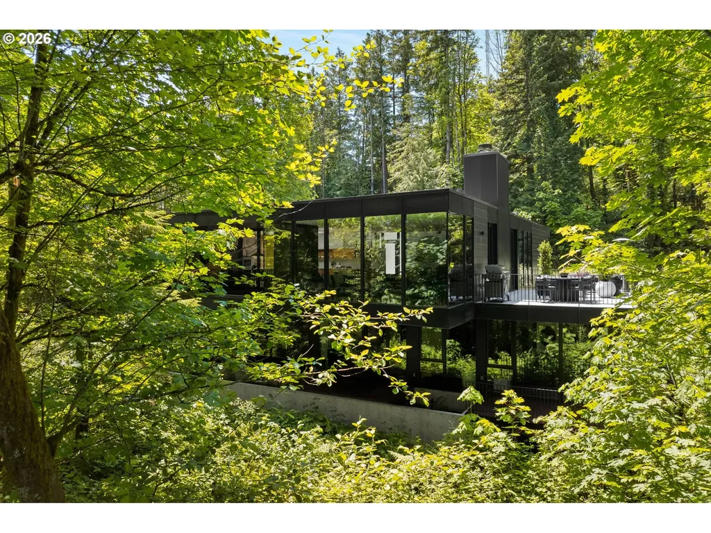 432 NW Royal Boulevard Portland OR 97210