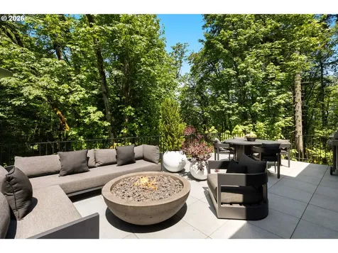 432 NW Royal Boulevard Portland OR 97210