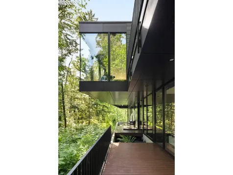 432 NW Royal Boulevard Portland OR 97210