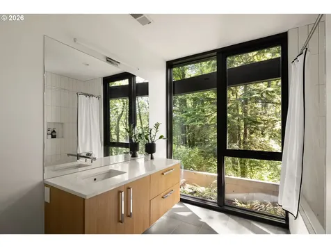 432 NW Royal Boulevard Portland OR 97210
