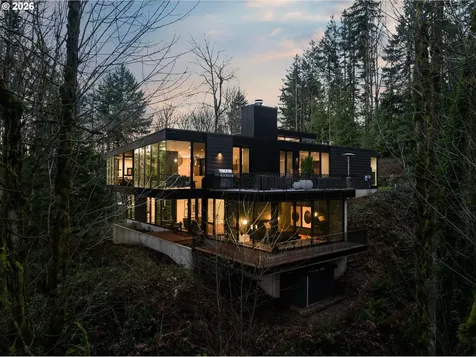 432 NW Royal Boulevard Portland OR 97210