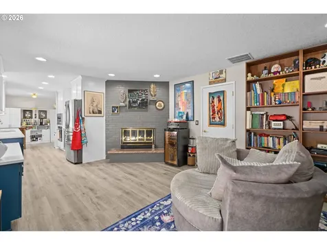 18385 SW Division Street Beaverton OR 97078