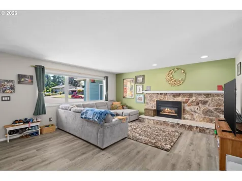 18385 SW Division Street Beaverton OR 97078