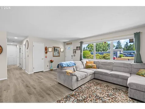 18385 SW Division Street Beaverton OR 97078
