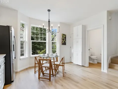 7804 SW Brookline Lane Portland OR 97224