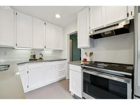4355 NE 83rd Avenue Portland OR 97220