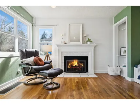 4355 NE 83rd Avenue Portland OR 97220