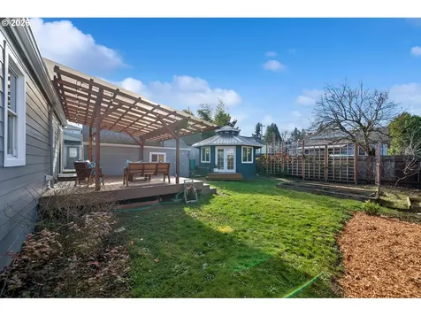 4355 NE 83rd Avenue Portland OR 97220